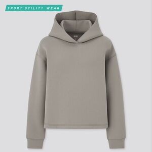 Uniqlo Women’s Gray Ultra Stretch Dry Sweat Pullover Hoodie / Large